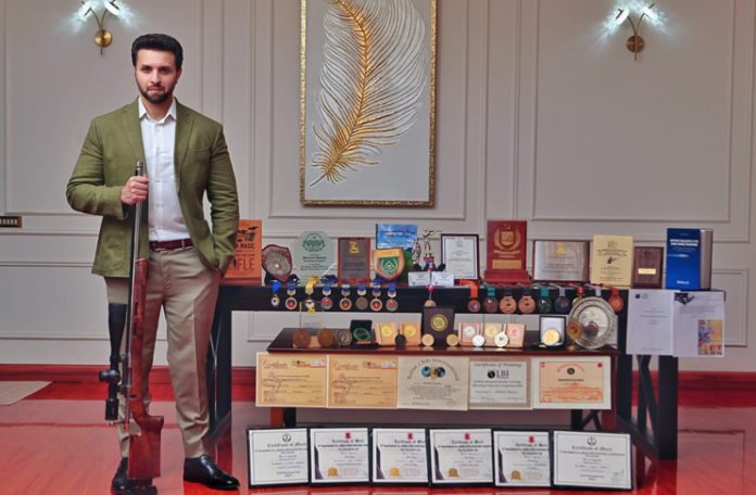 Mohsin-Nawaz-Lifetime-Sports-Achievement-Award
