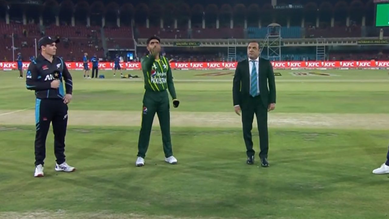 PAK vs NZ T20I Pakistan win toss, elect to bat first