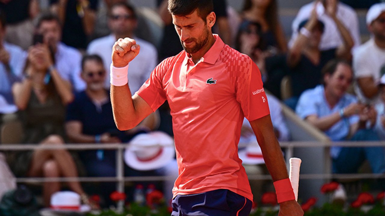 Novak Djokovic wins at French Open to reach 45th Grand Slam semi