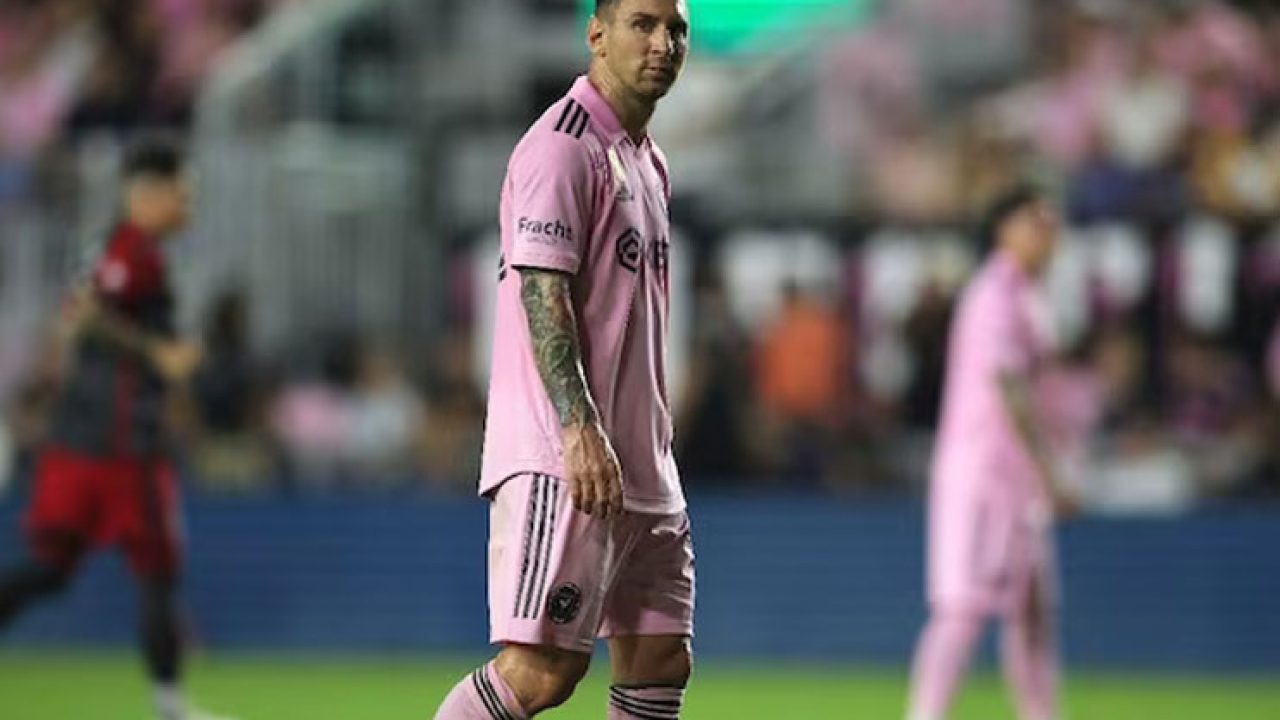 Lionel Messi Substituted in First Half as Inter Miami Thrash Toronto 4-0 -  News18