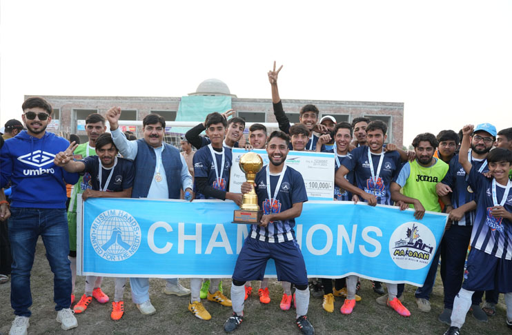 peshawar-tigers-win-muslim-hands-school-football-championship