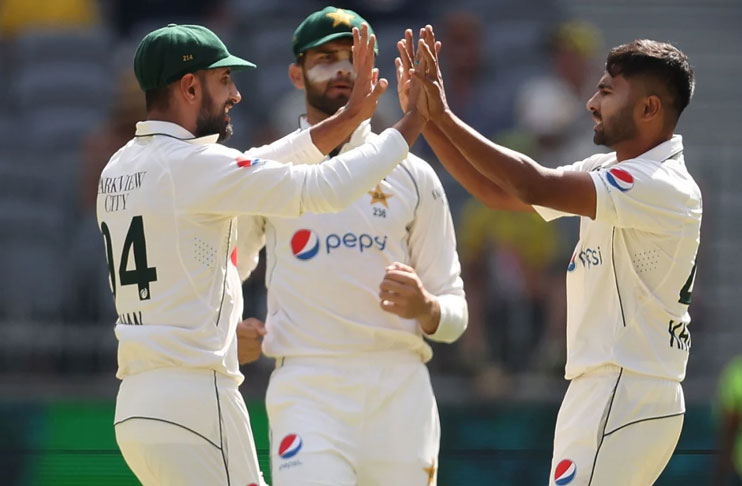 Khurram-Shahzad-injury-scare-Pakistan-tour-Australia