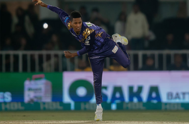 Akeal-Hosein-hat-trick-Quetta-Gladiators-PSL-9