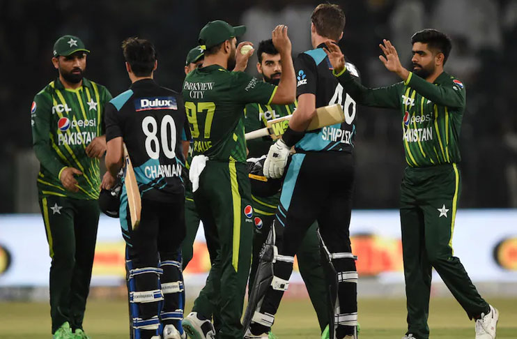 Physical-tickets-Pakistan-New-Zealand-T20Is-go-on-sale