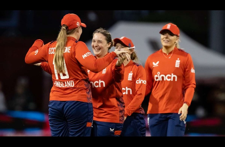 England-crush-Pakistan-seal-T20I-series