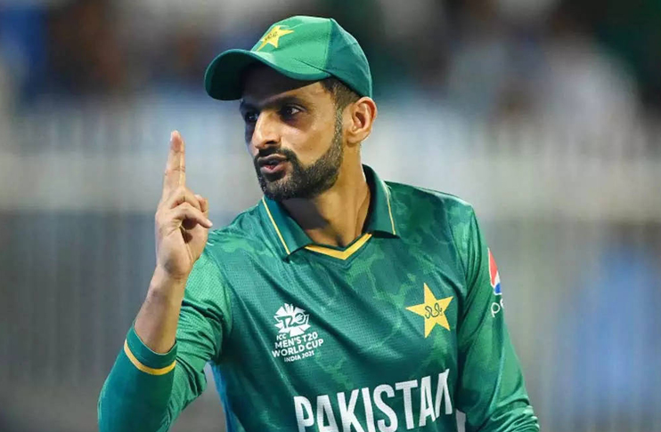 Shoaib-Malik-wants-India-visit-Pakistan-Champions-Trophy-2025