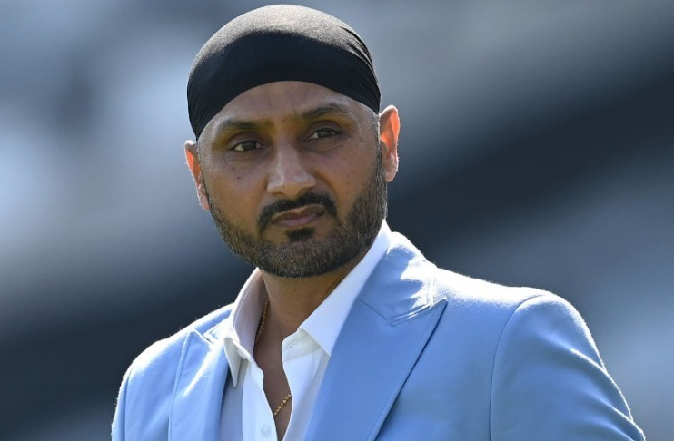 Tanveer-Ahmed-calls-Harbhajan-Singh-hypocrite