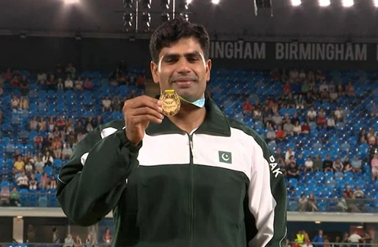 Arshad-Nadeem-presented-Gold-Medal-Paris-Olympics-2024