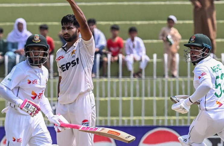 ICC-penalizes-Pakistan-and-Bangladesh-slow-over-rate-pcb-free-entry-students-second-pakistan-bangladesh-test