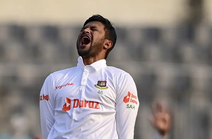 Shakib-Al-Hasan-reprimanded-by-ICC-Pakistan-Bangladesh-Test