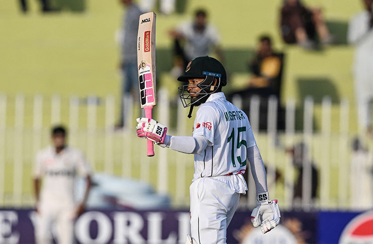 bangladesh-recover-after-pakistan-early-blows