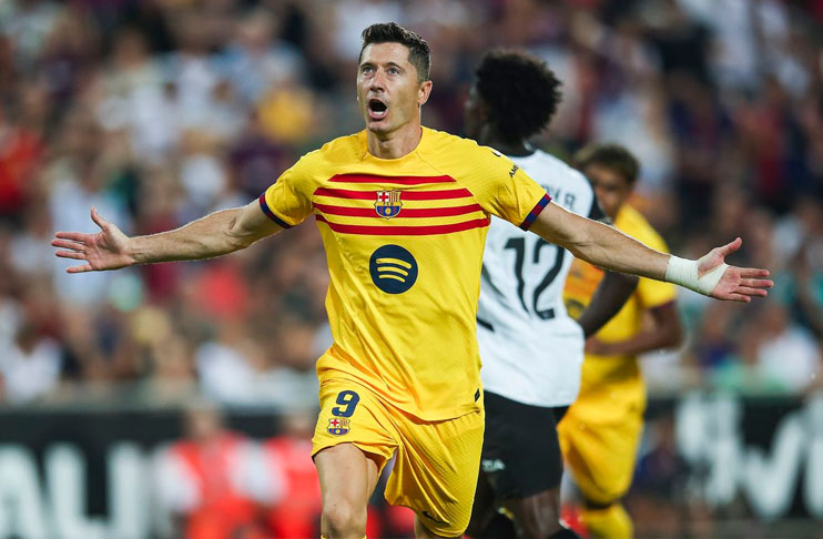 robert-lewandowski-barcelona-first-la-liga-victory