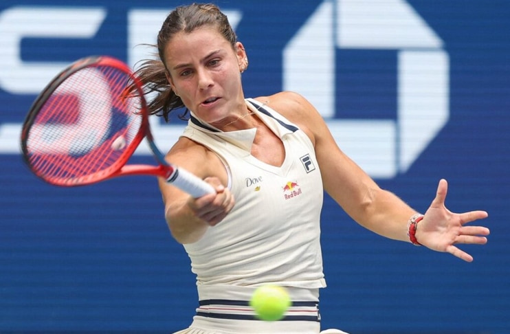 Emma-Navarro-beats-Paula-Badosar-reach-US-Open-semi-final