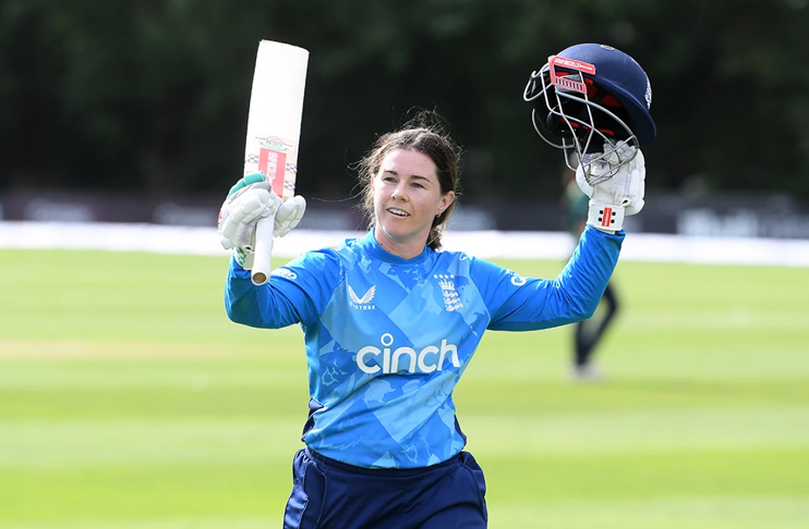 England-Tammy-Beaumont-bags-multiple-records-150-against-Ireland