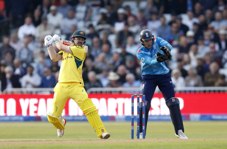 Travis-Head-goes-berserk-Australia-thump-England-first-ODI