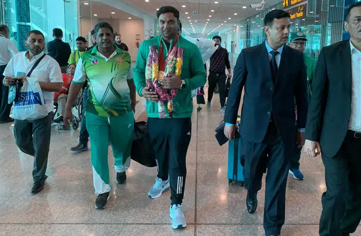 haider-ali-receives-silent-welcome-upon-pakistan-return-paralympics