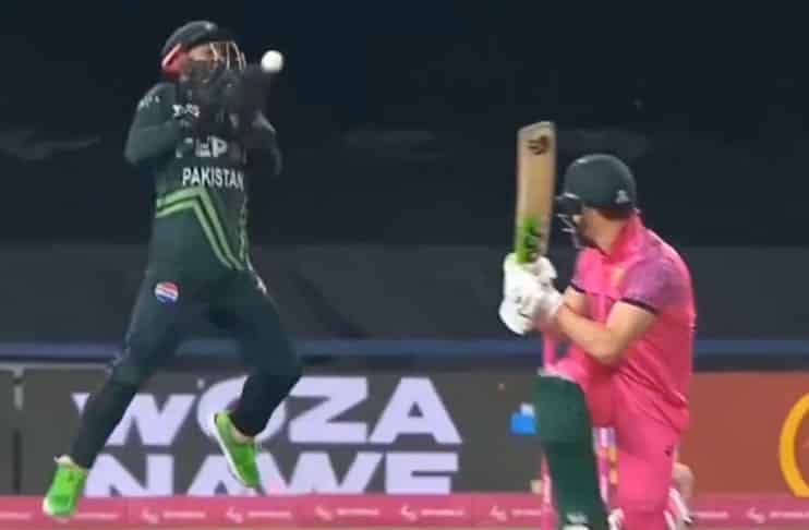 watch-mohammad-rizwan-stunning-catch-david-miller