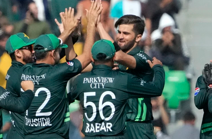 pakistan-make-two-changes-to-playing-xi-for-south-africa-clash