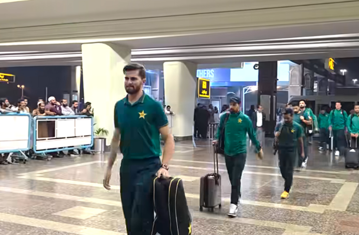 pakistan-team-reaches-new-zealand-for-t20i-series